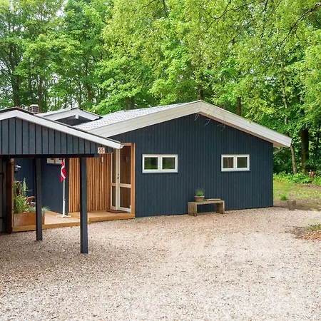 Three-bedroom Holiday In 15 Prázdninový dům *
